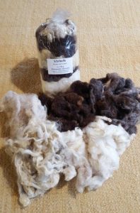 schafwolle-flocken-und-locken-100gr schafwolle-flocken-und-locken-100gr